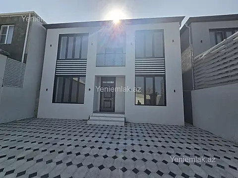Satılır 4 otaqlı həyət evi 200 m²