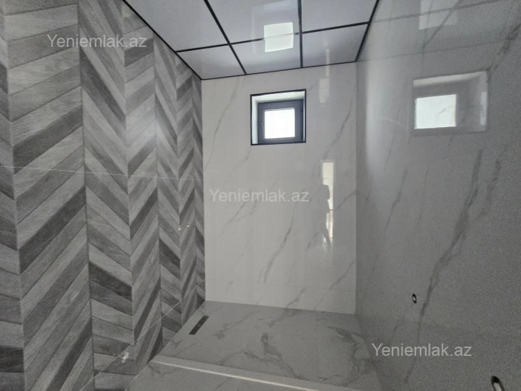 Satılır 4 otaqlı həyət evi 200 m²