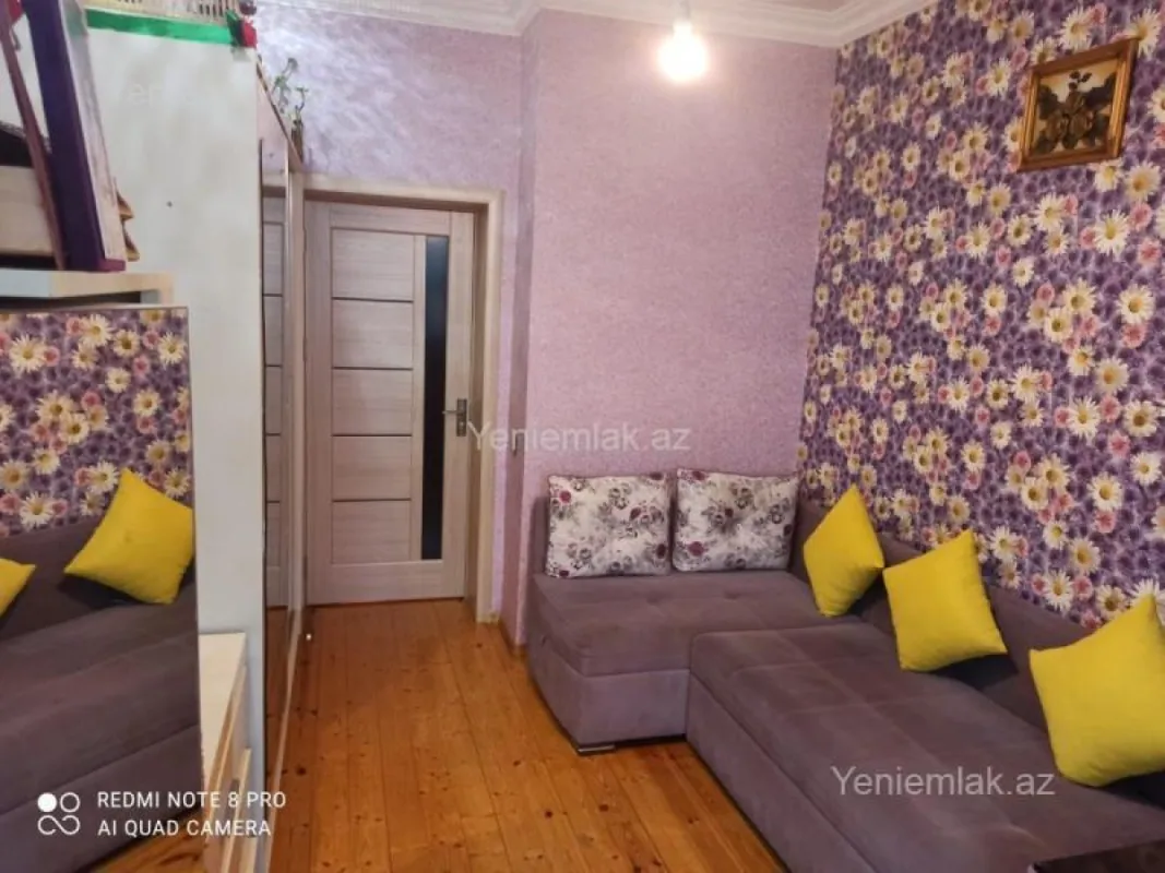 Satılır 4 otaqlı yeni tikili 150 m²