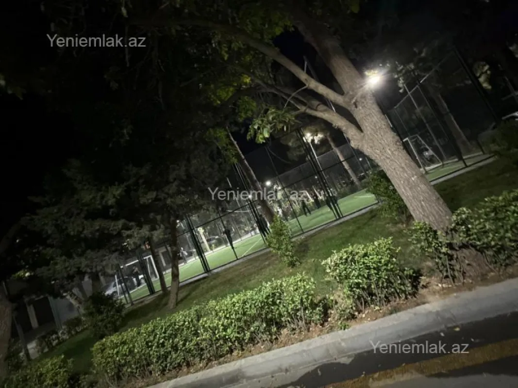 Satılır 2 otaqlı köhnə tikili 40 m²