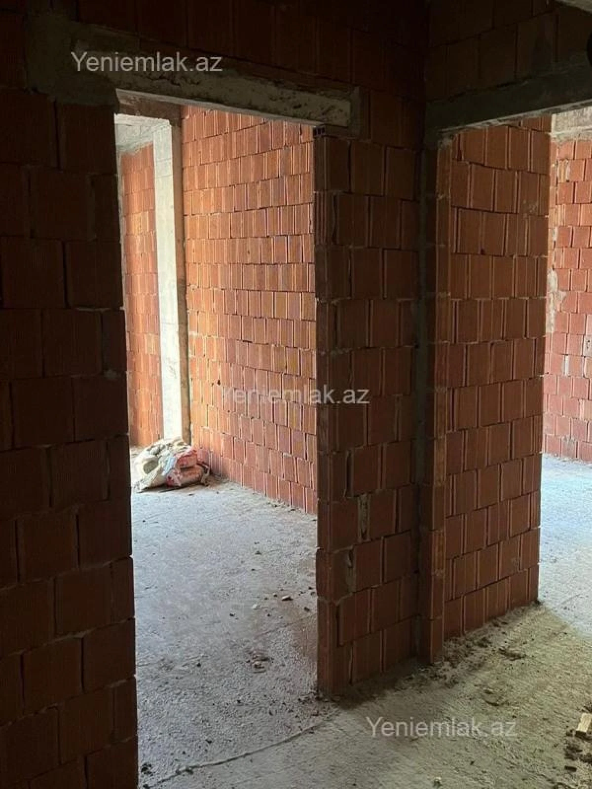 Satılır 2 otaqlı yeni tikili 79 m²