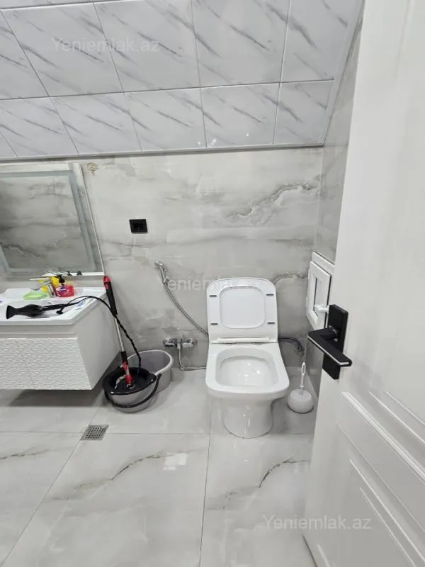 Satılır 1 otaqlı yeni tikili 50 m²