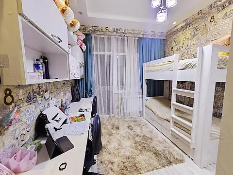 Satılır 3 otaqlı yeni tikili 65 m²