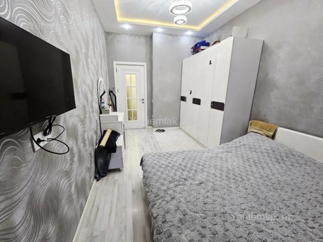 Satılır 3 otaqlı yeni tikili 65 m²