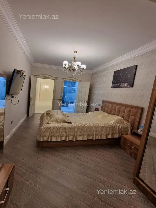 Satılır 3 otaqlı yeni tikili 160 m²
