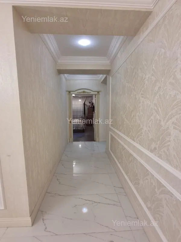 Satılır 3 otaqlı yeni tikili 160 m²