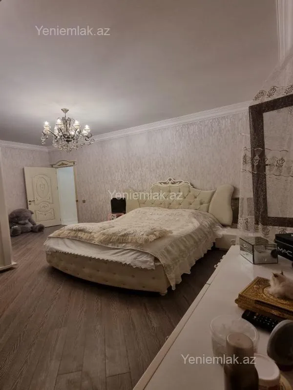 Satılır 3 otaqlı yeni tikili 160 m²