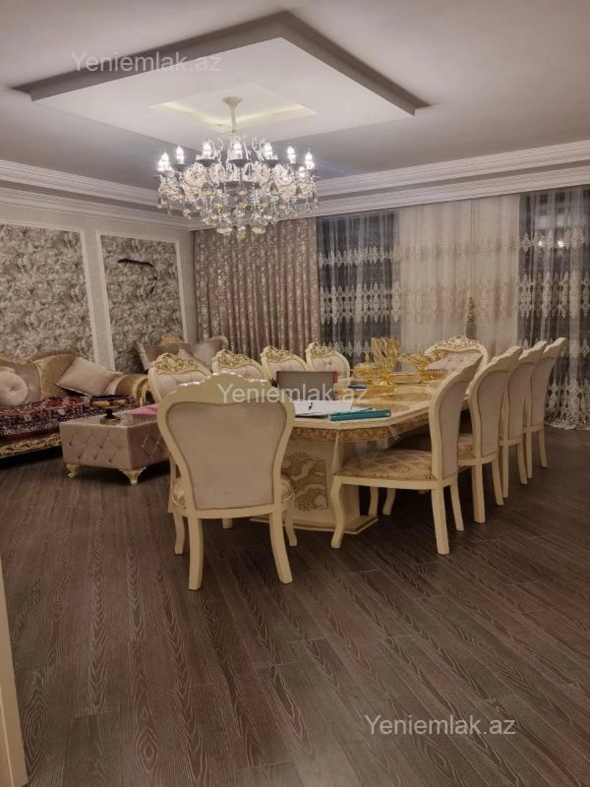 Satılır 3 otaqlı yeni tikili 160 m²