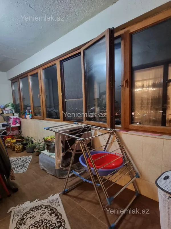 Satılır 3 otaqlı yeni tikili 160 m²