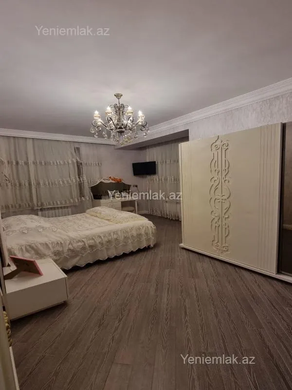 Satılır 3 otaqlı yeni tikili 160 m²