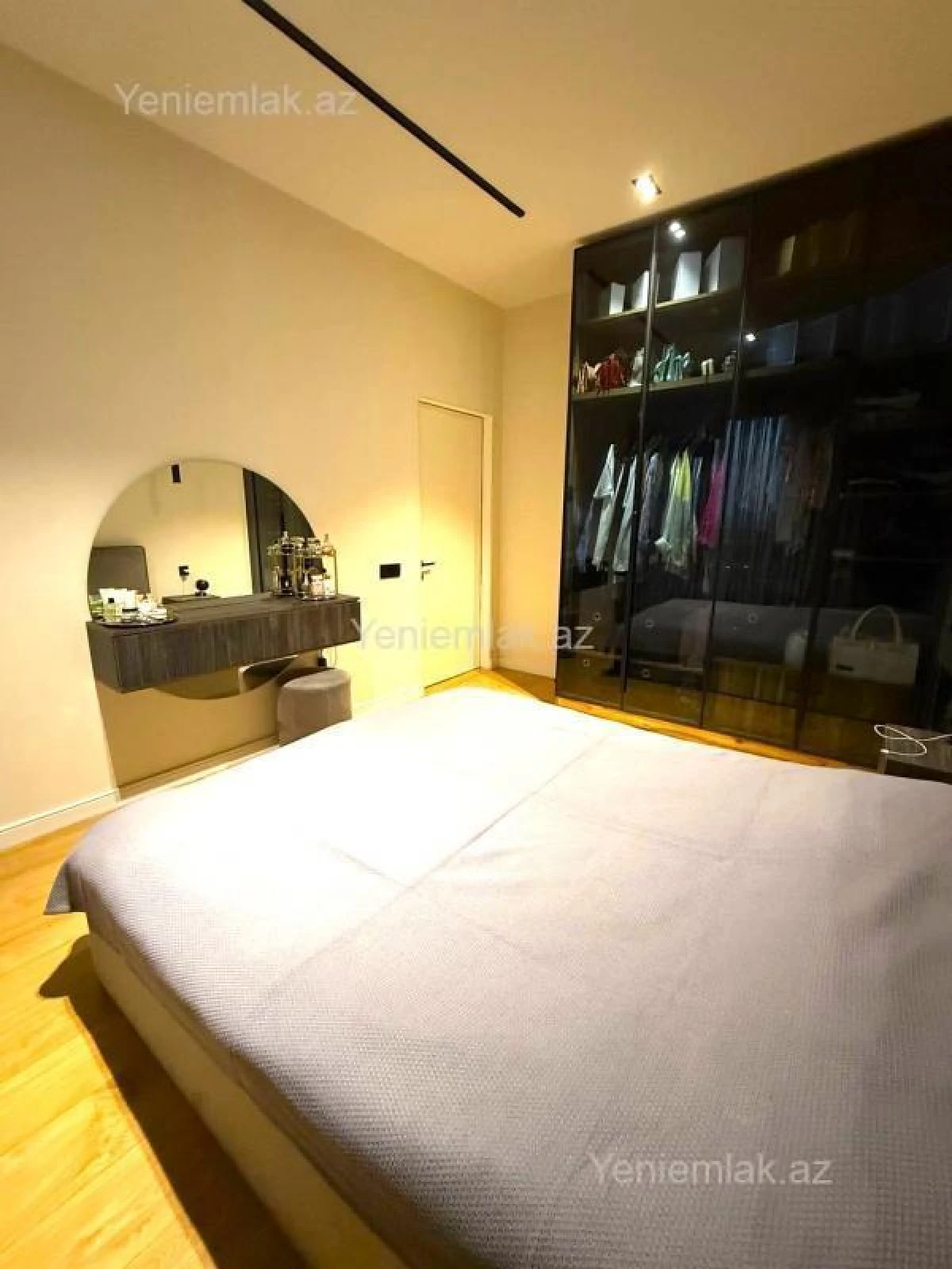 Satılır 2 otaqlı yeni tikili 52 m²