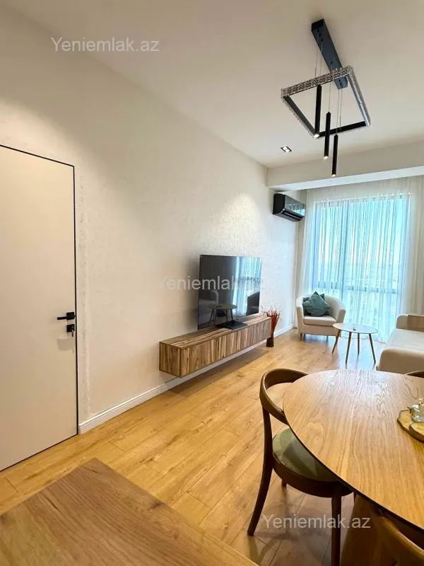 Satılır 2 otaqlı yeni tikili 52 m²
