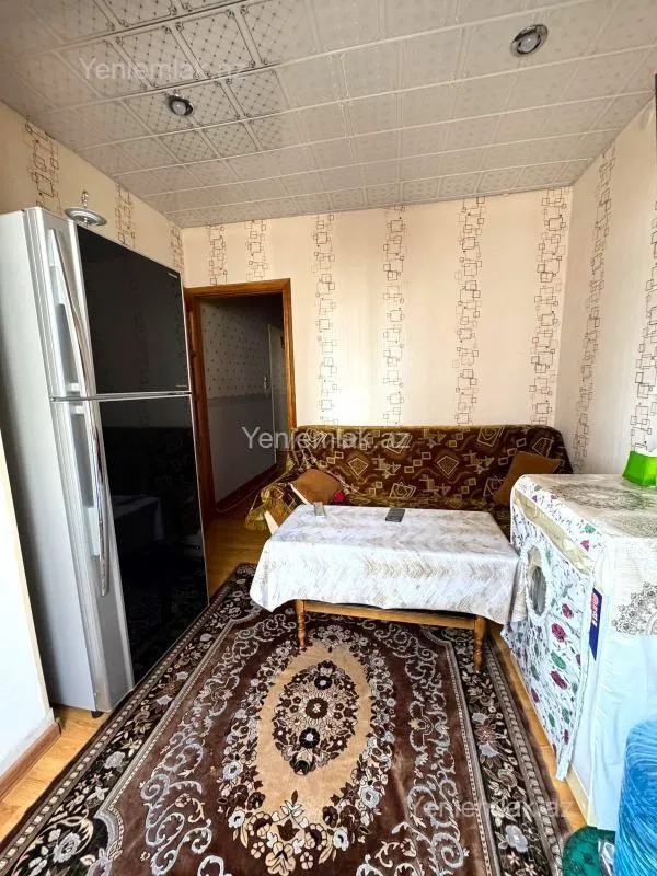 Satılır 2 otaqlı köhnə tikili 70 m²