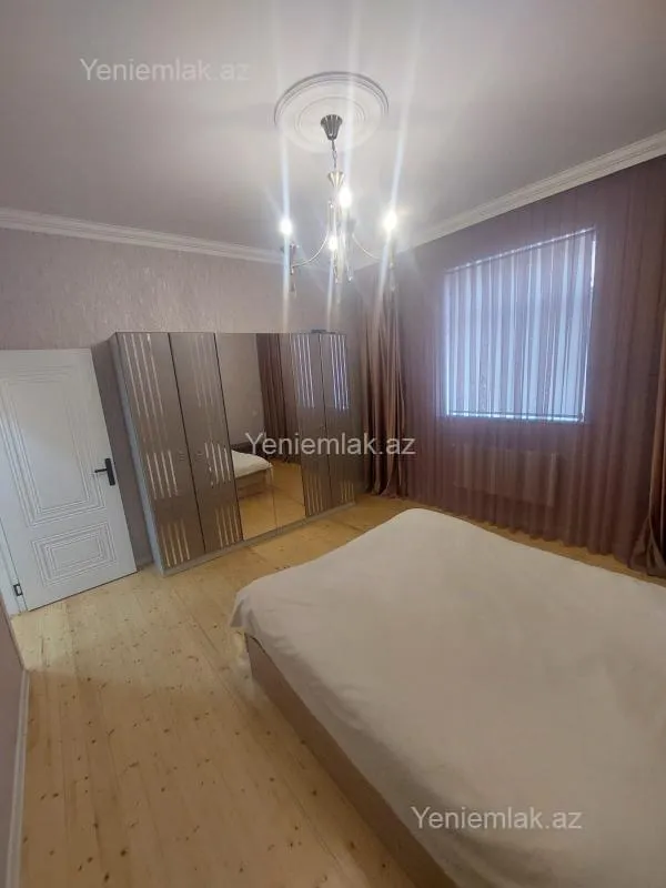 Satılır 3 otaqlı həyət evi 130 m²