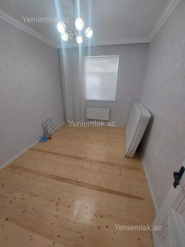 Satılır 3 otaqlı həyət evi 130 m²