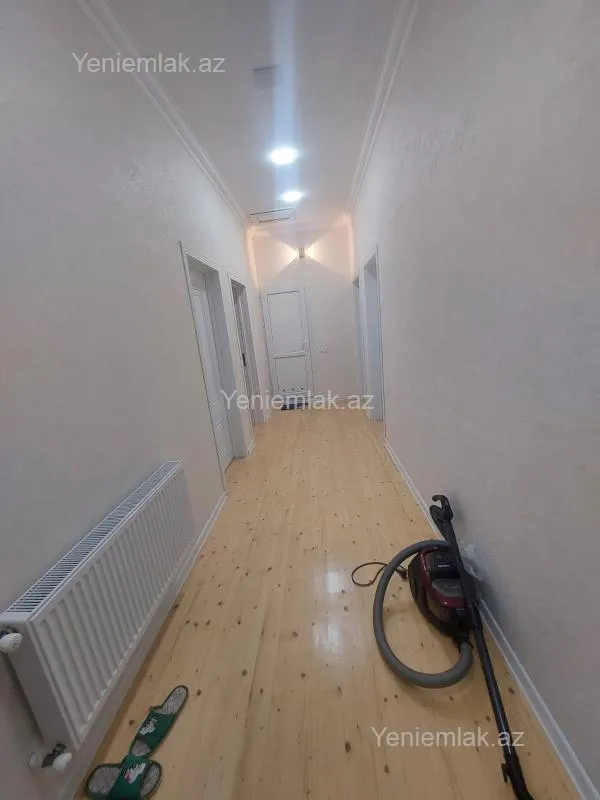 Satılır 3 otaqlı həyət evi 130 m²