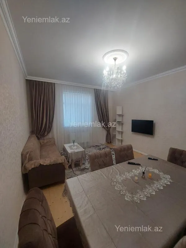Satılır 3 otaqlı həyət evi 130 m²