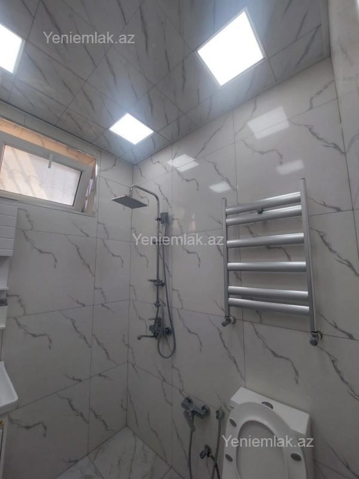 Satılır 3 otaqlı həyət evi 130 m²