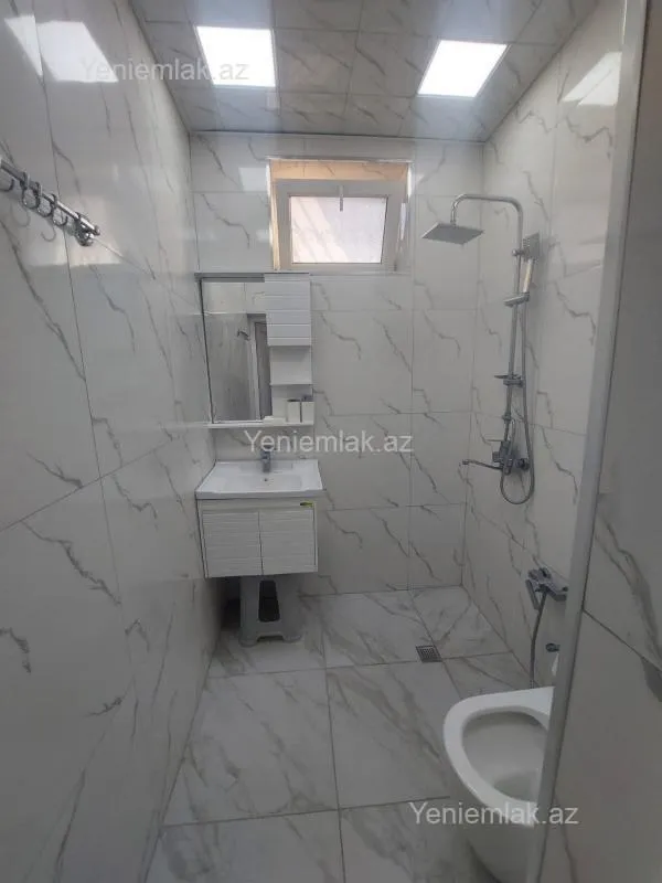 Satılır 3 otaqlı həyət evi 130 m²