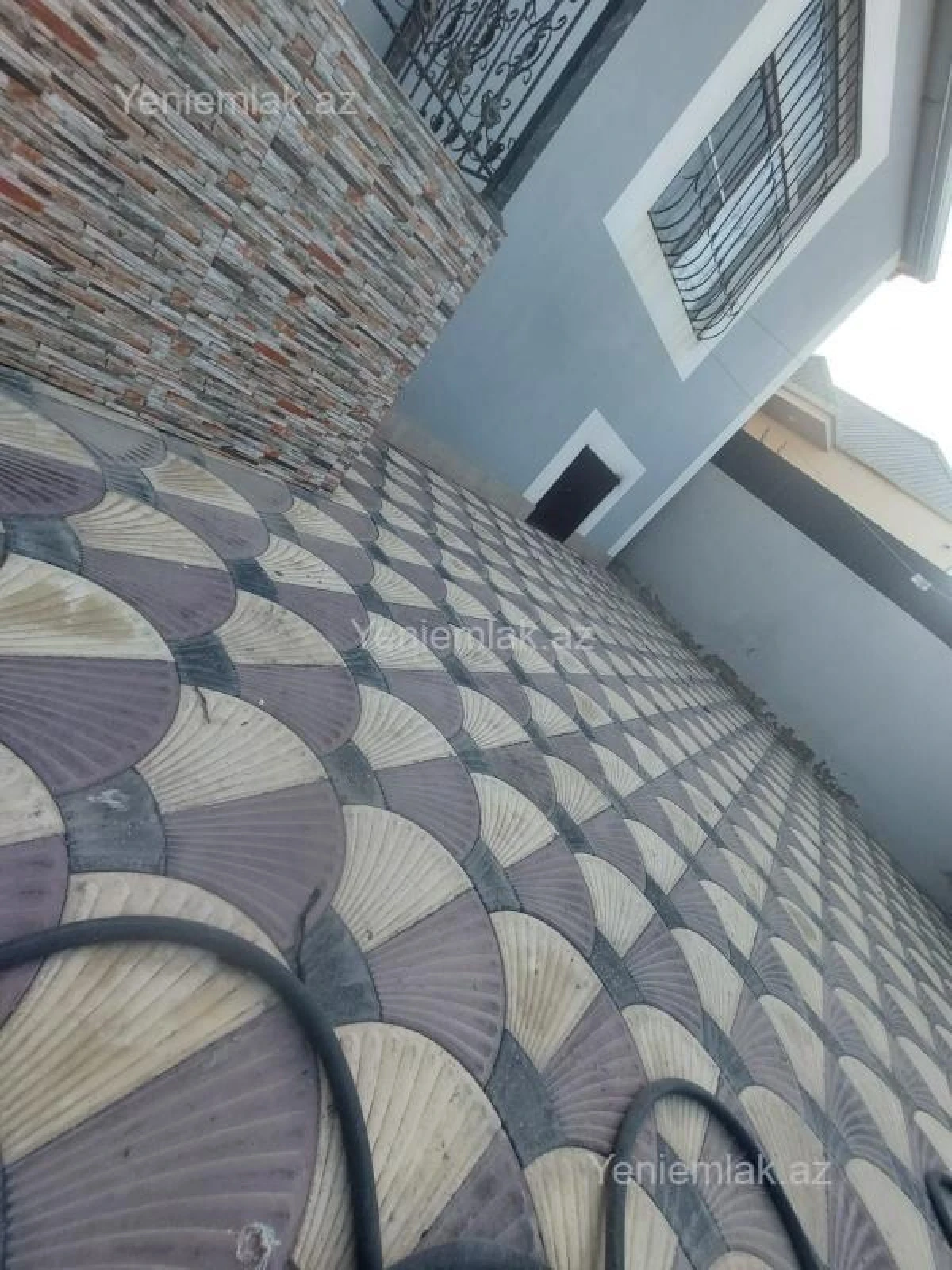 Satılır 3 otaqlı həyət evi 130 m²