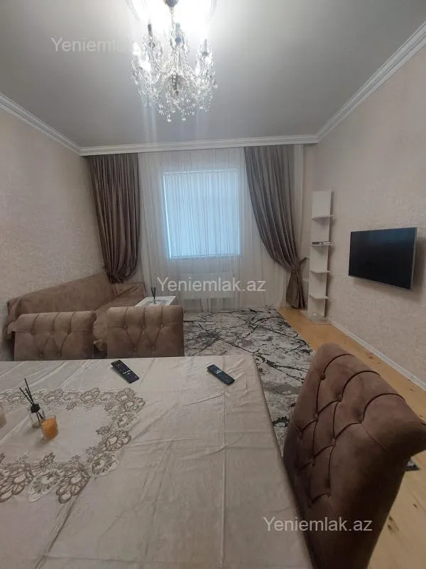 Satılır 3 otaqlı həyət evi 130 m²