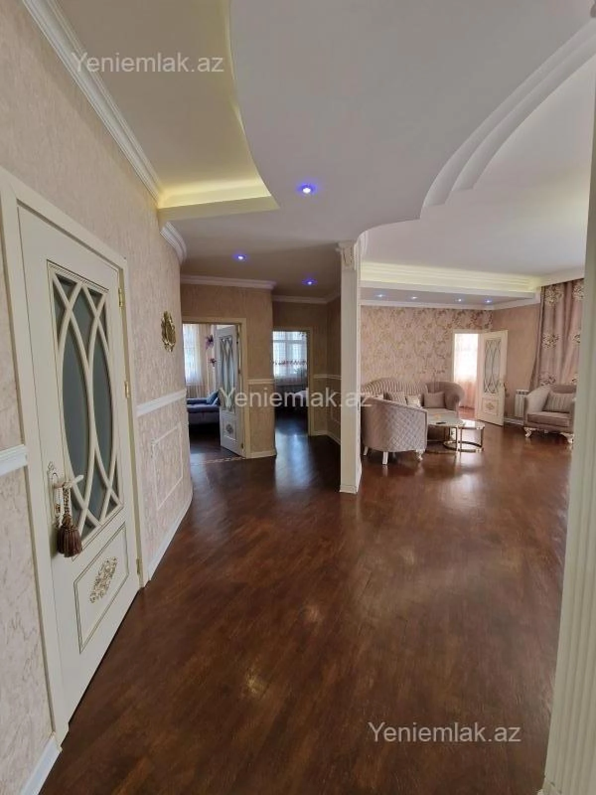 Satılır 3 otaqlı yeni tikili 145 m²