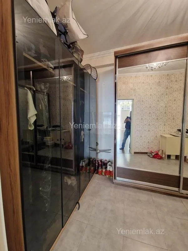 Satılır 3 otaqlı yeni tikili 145 m²