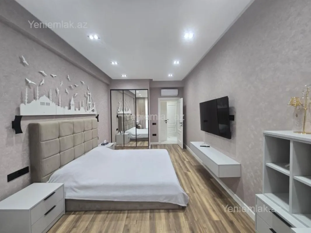 Satılır 2 otaqlı yeni tikili 84 m²