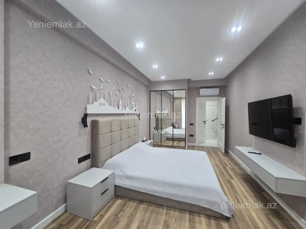 Satılır 2 otaqlı yeni tikili 84 m²