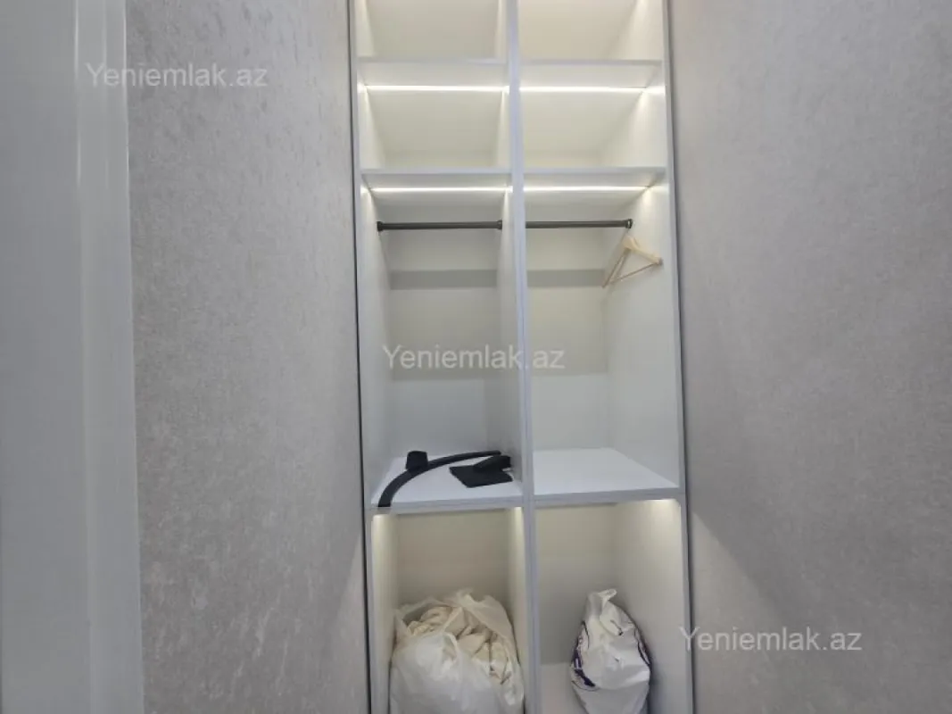 Satılır 2 otaqlı yeni tikili 84 m²