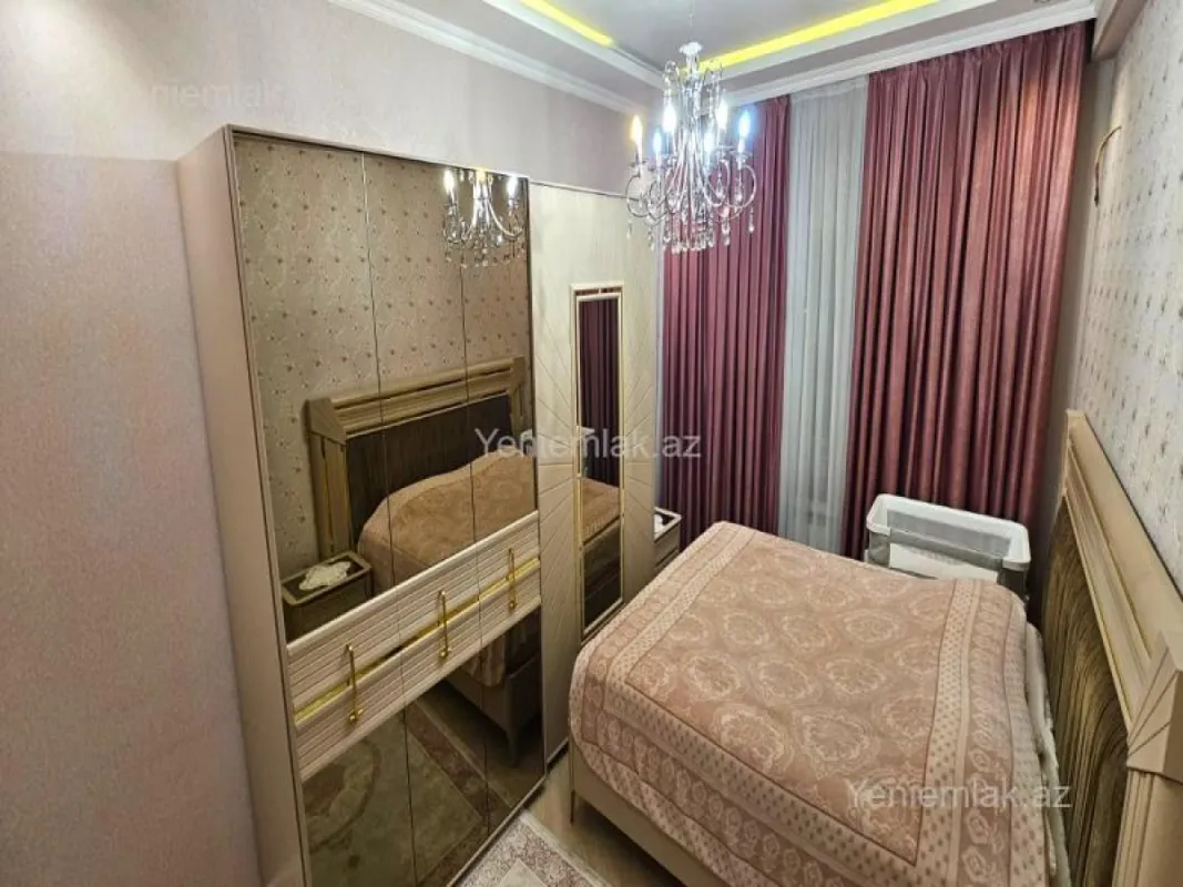 Satılır 3 otaqlı yeni tikili 105 m²