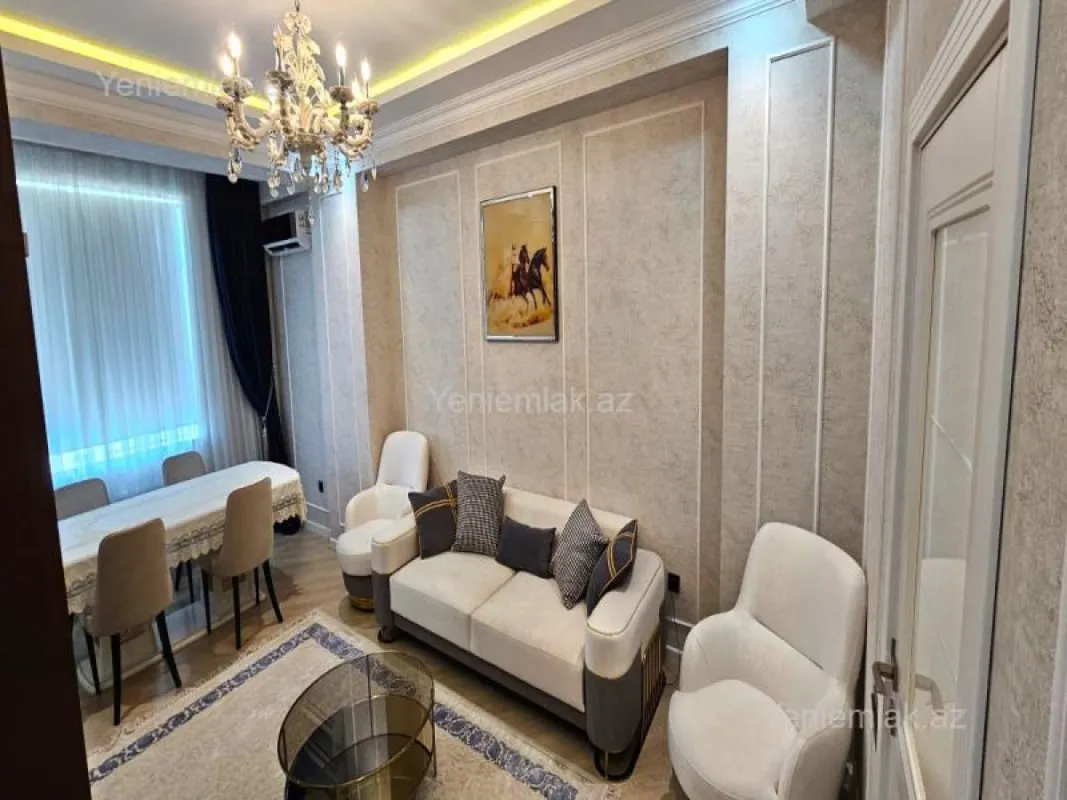 Satılır 3 otaqlı yeni tikili 105 m²