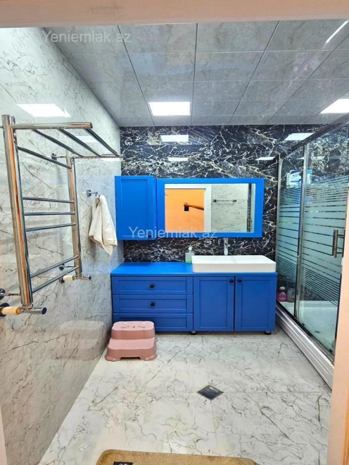 Satılır 3 otaqlı yeni tikili 105 m²