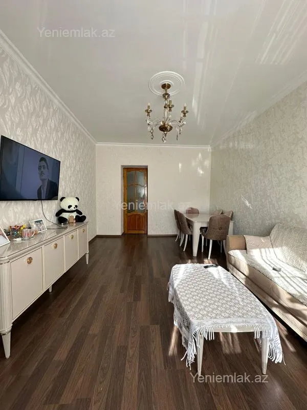 Satılır 3 otaqlı köhnə tikili 85 m²