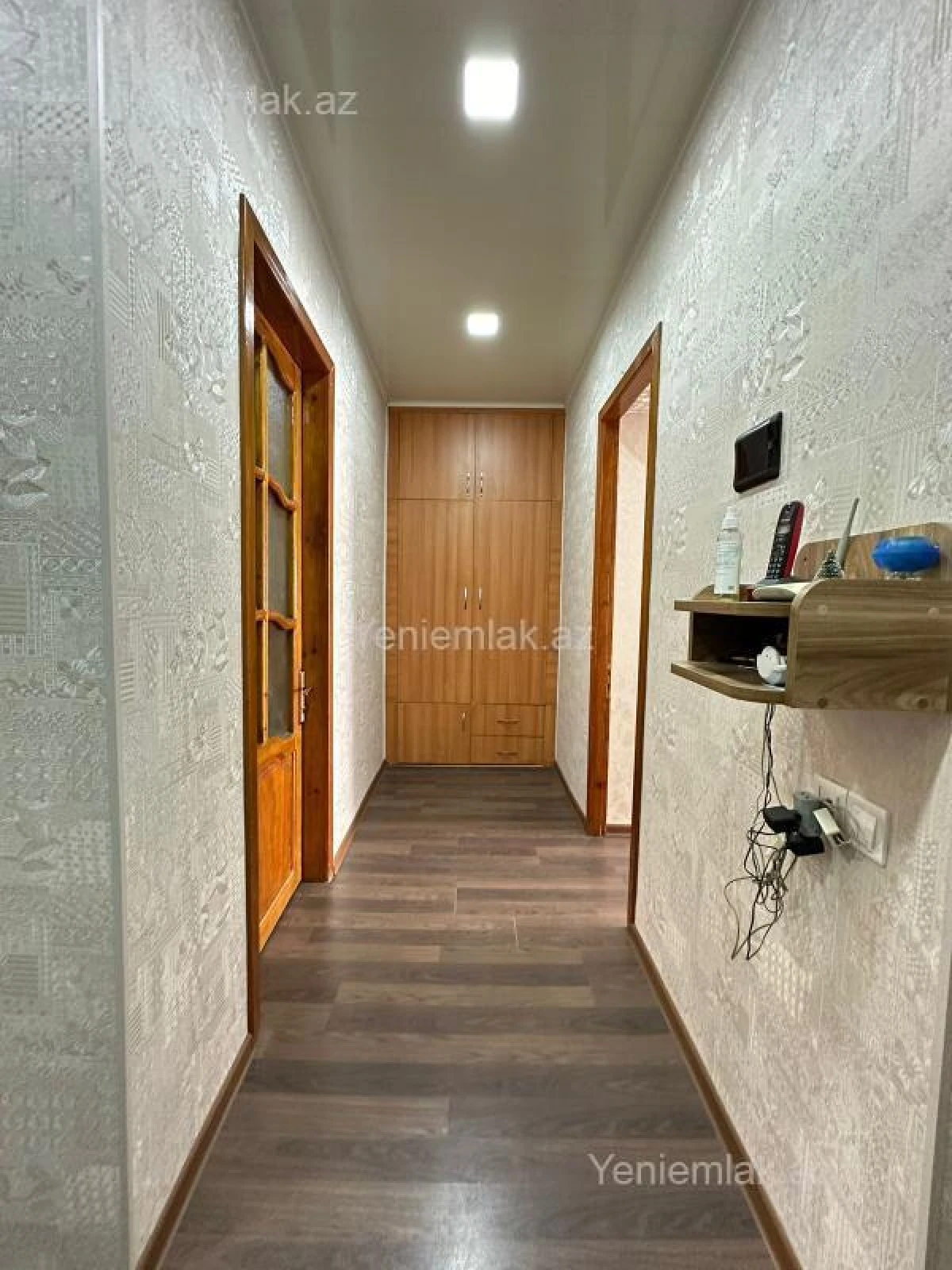 Satılır 3 otaqlı köhnə tikili 85 m²