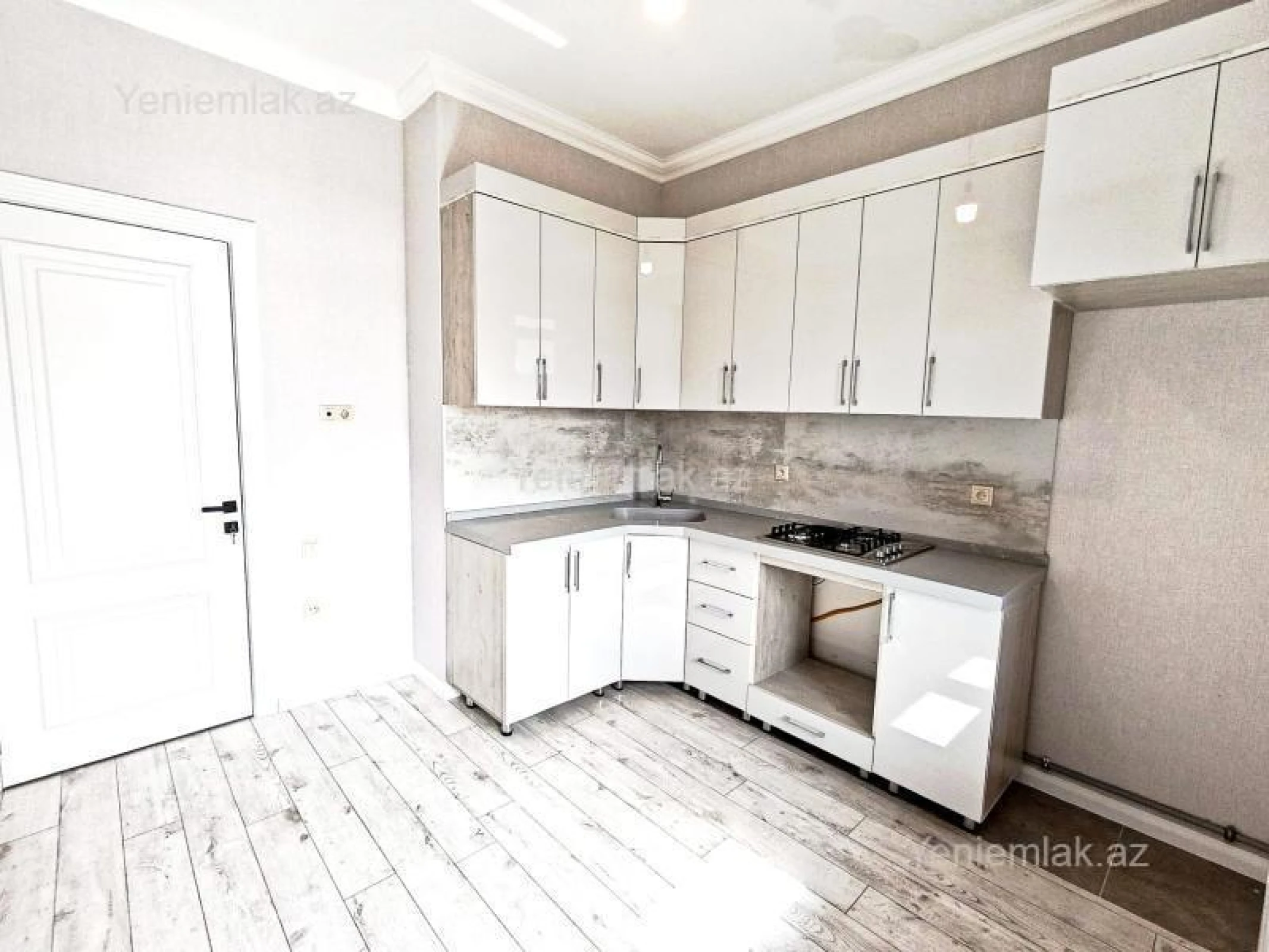 Satılır 2 otaqlı yeni tikili 67 m²
