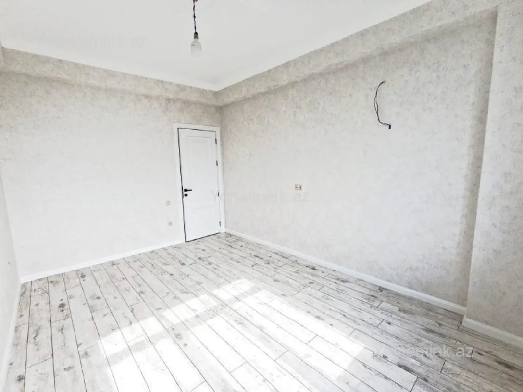 Satılır 2 otaqlı yeni tikili 67 m²