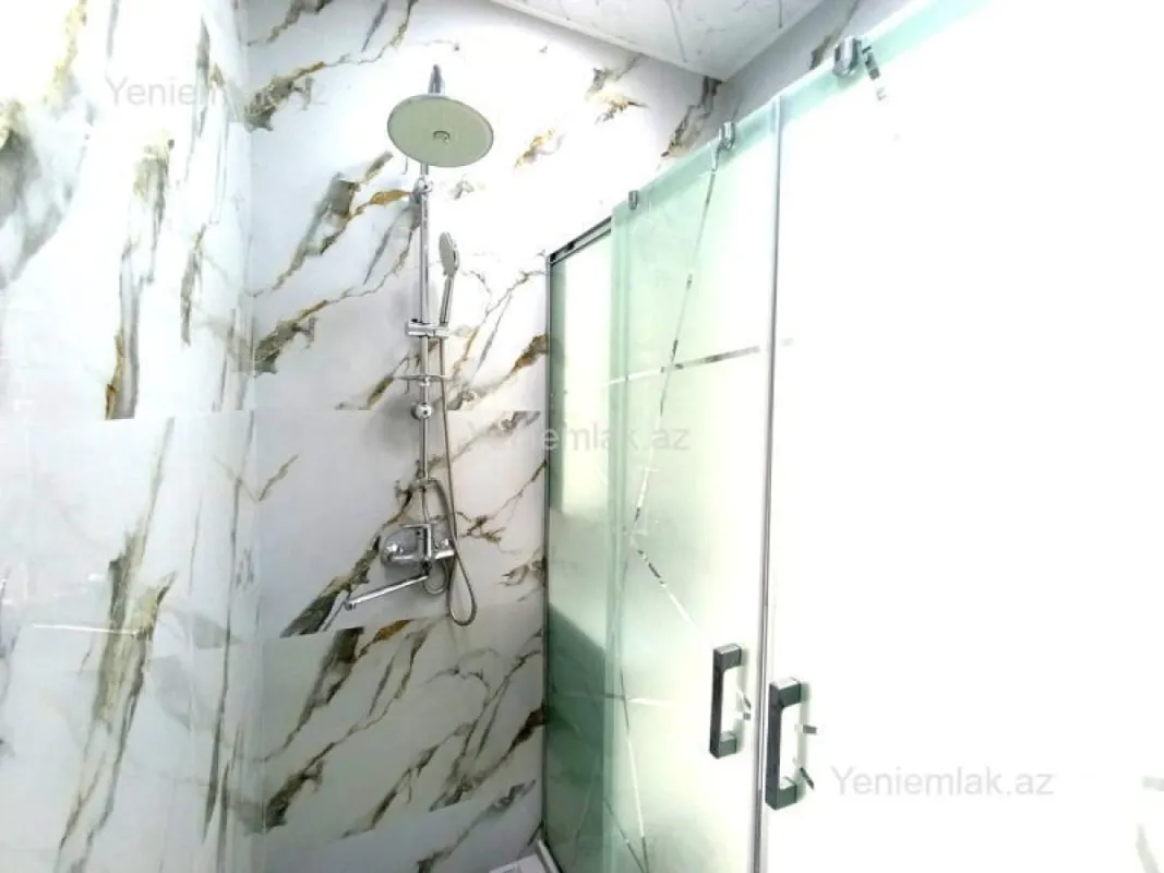 Satılır 2 otaqlı yeni tikili 67 m²