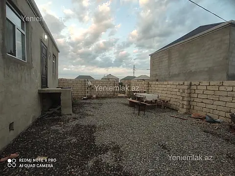 Satılır 2 otaqlı həyət evi 50 m²