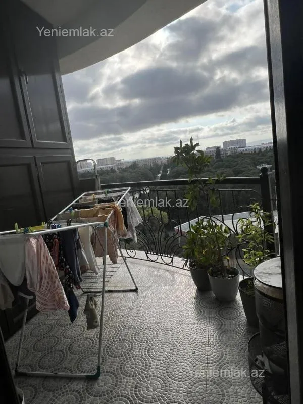 Satılır 3 otaqlı yeni tikili 117 m²
