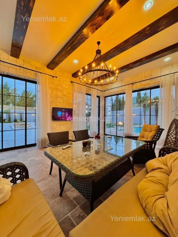 Satılır 6 otaqlı həyət evi 430 m²