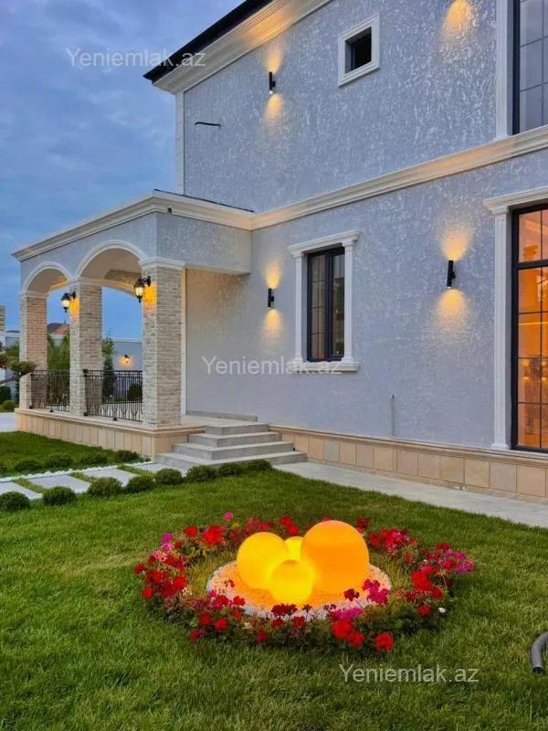 Satılır 6 otaqlı həyət evi 430 m²