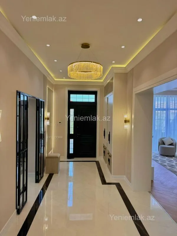 Satılır 6 otaqlı həyət evi 430 m²