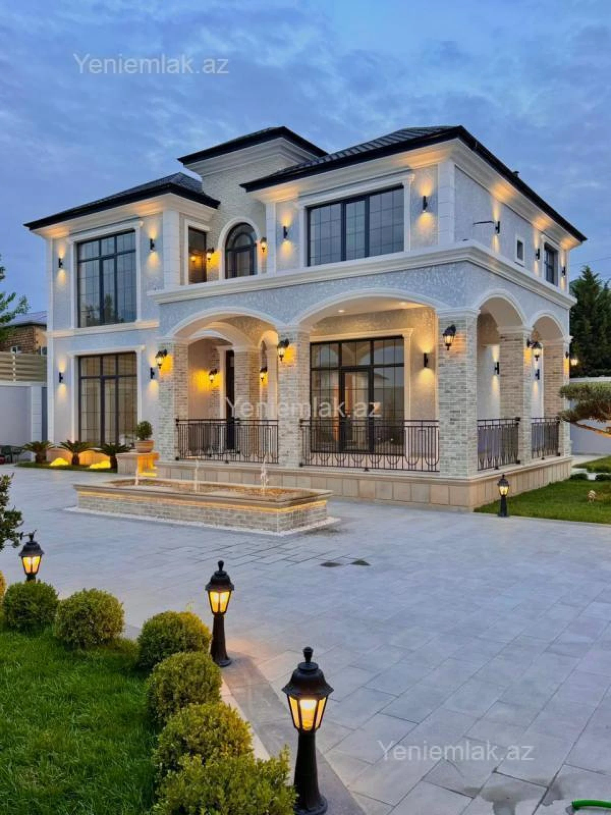 Satılır 6 otaqlı həyət evi 430 m²