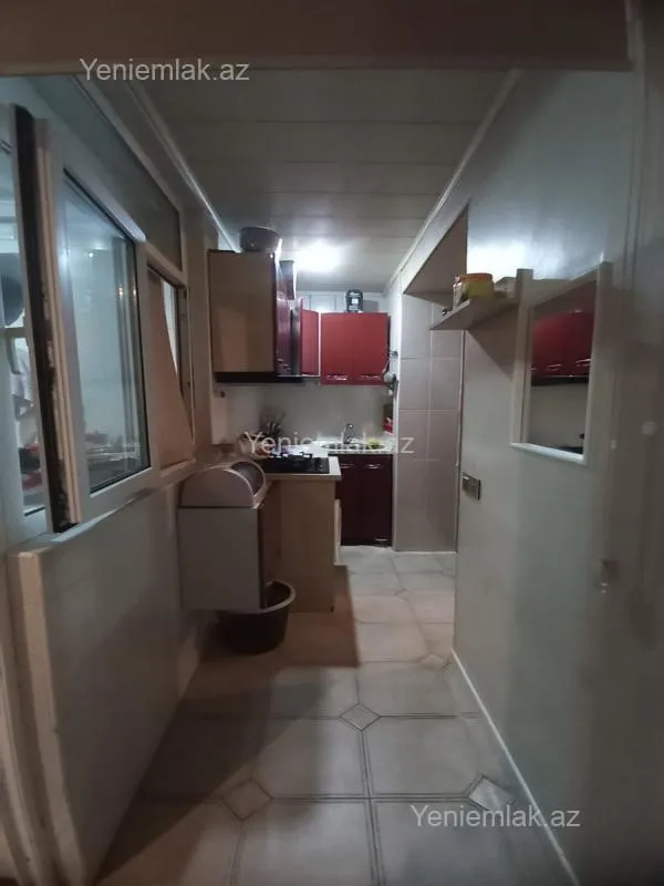 Satılır 2 otaqlı köhnə tikili 55 m²