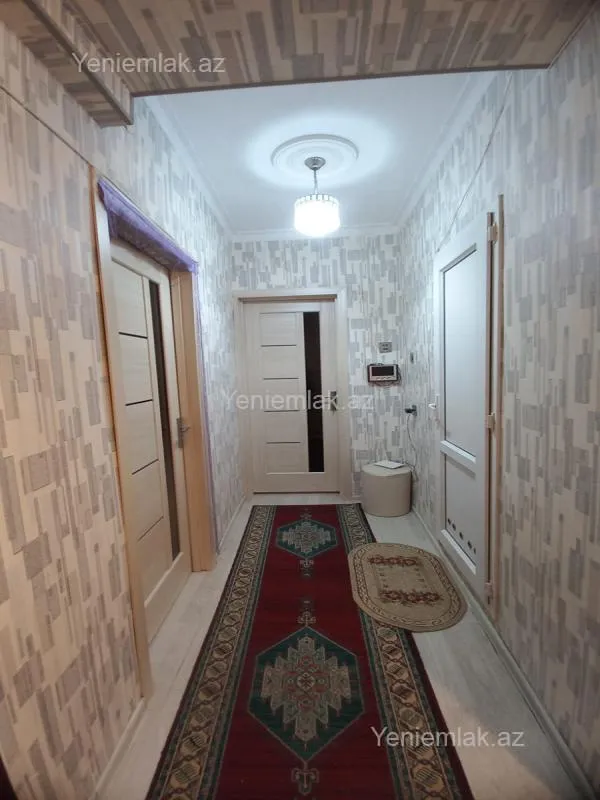 Satılır 2 otaqlı köhnə tikili 55 m²