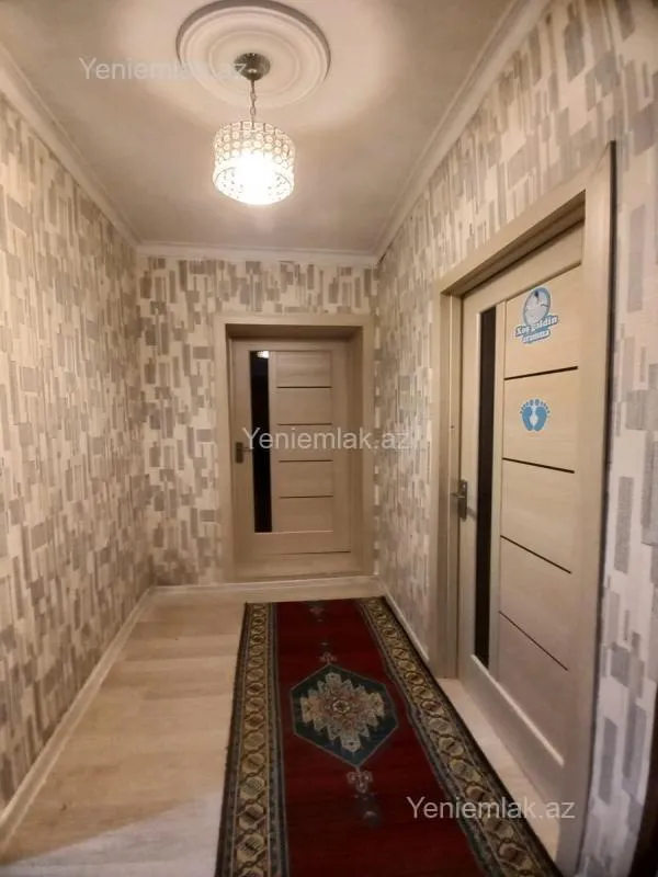 Satılır 2 otaqlı köhnə tikili 55 m²