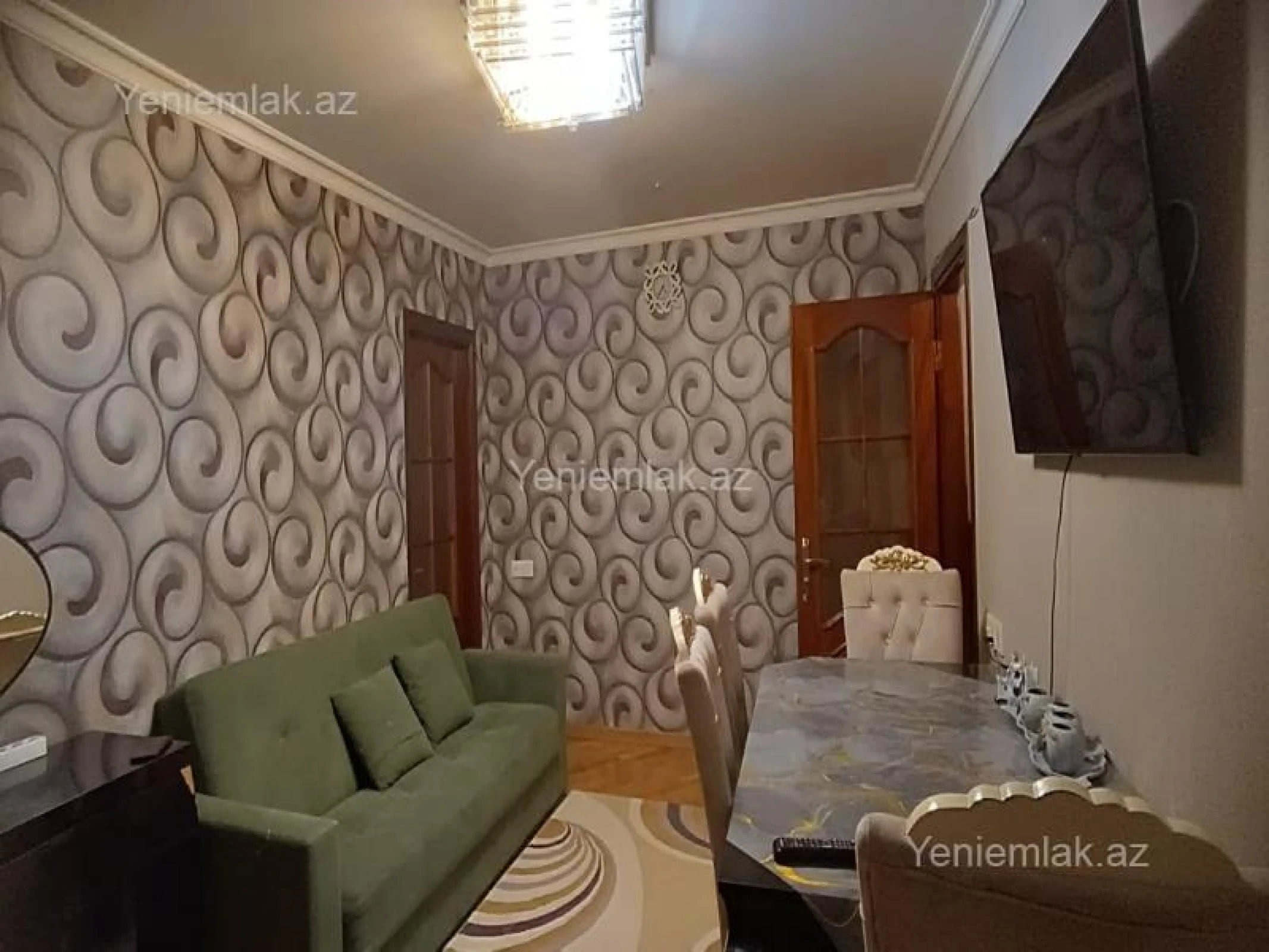 Satılır 2 otaqlı köhnə tikili 50 m²
