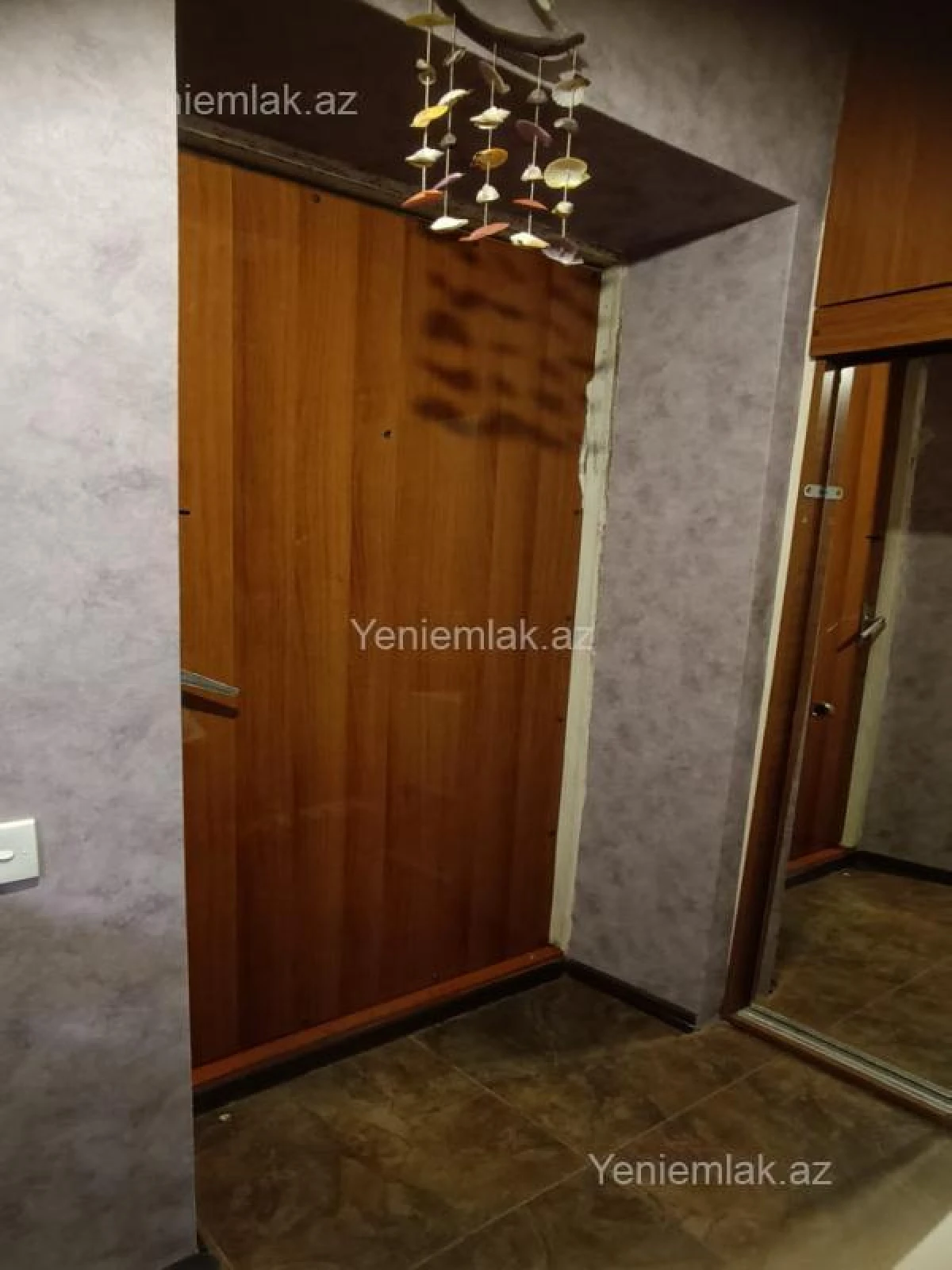 Satılır 2 otaqlı köhnə tikili 50 m²