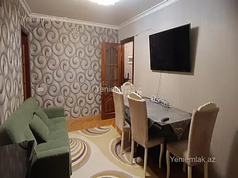 Satılır 2 otaqlı köhnə tikili 50 m²